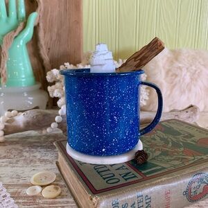 Vintage Enamelware Mug 🧊